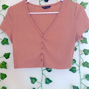 brown t shirt crop top !!